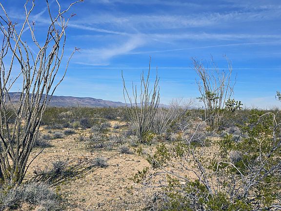 2nd image of 3035 S Castle Butte Rd