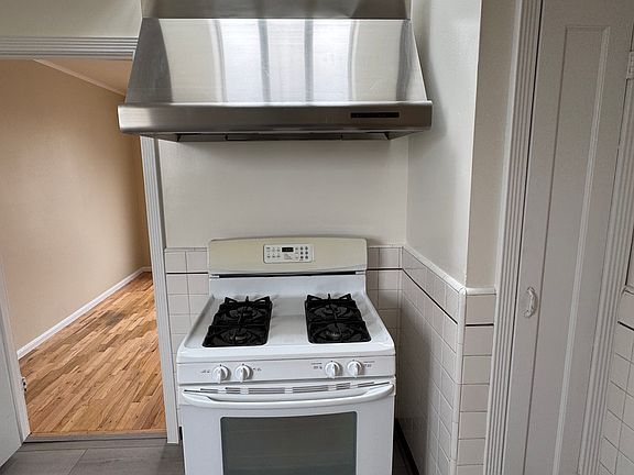 5th image of 1417 17th Ave #1417
