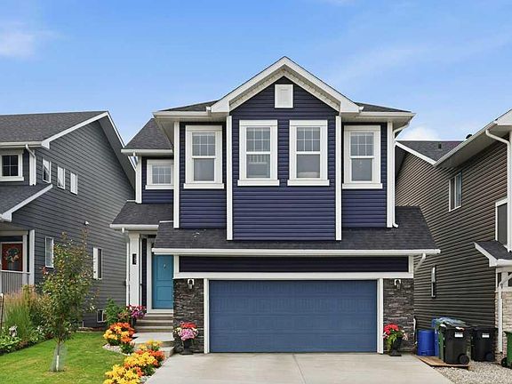 3rd image of 151 E Crestridge Hl SW