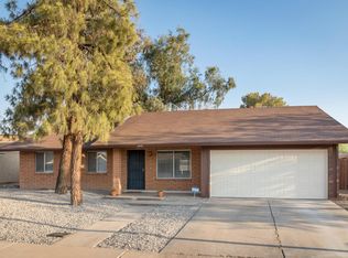 2433 E Juanita Ave, Mesa, AZ 85204