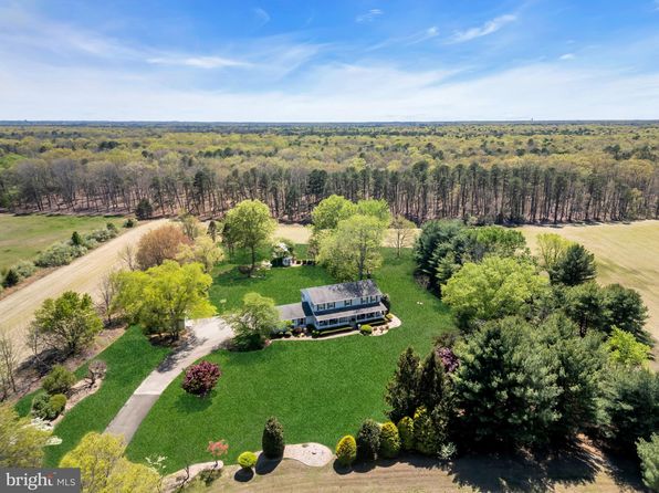 1217 Chew Rd, Waterford, NJ 08089