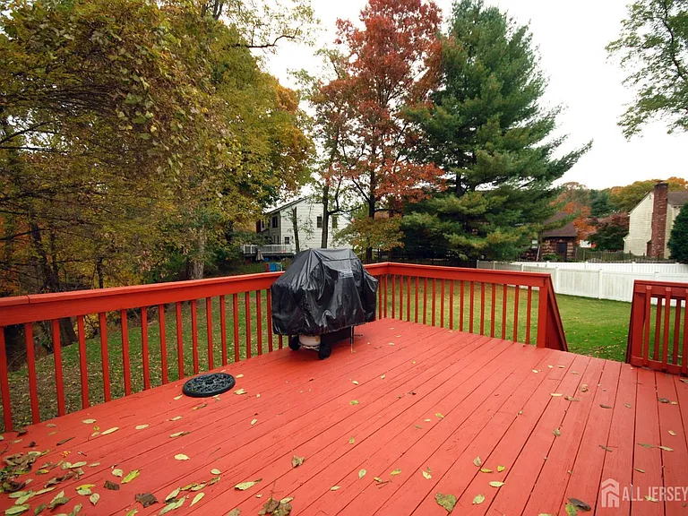 6 Heather Ln — Photo 27