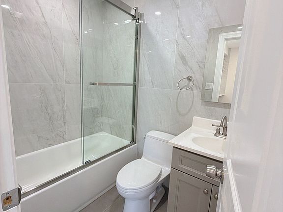 3rd image of 86 07/09 89th Ave #2