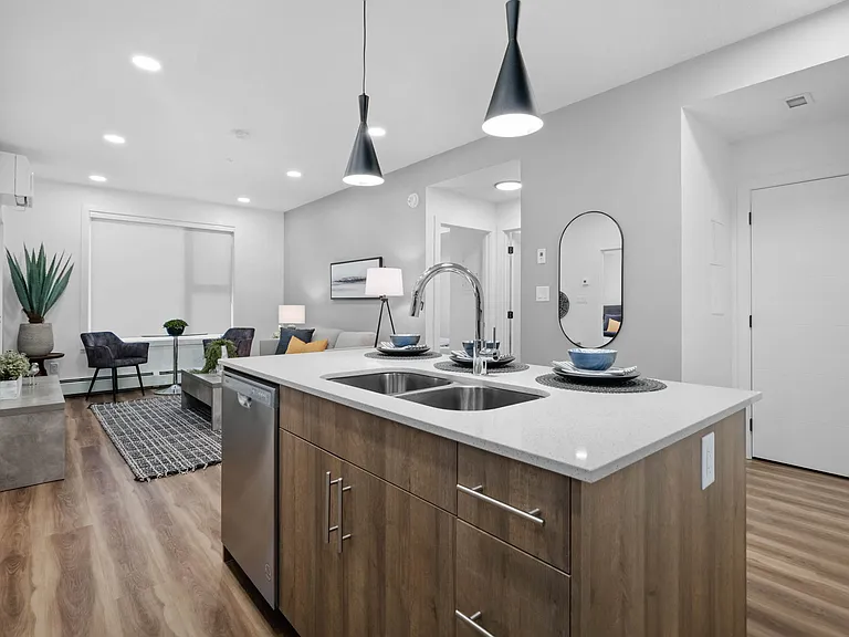 7604 108th St NW — Photo 9
