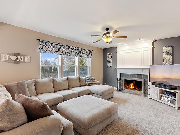 3rd image of 11855 S Presley Cir