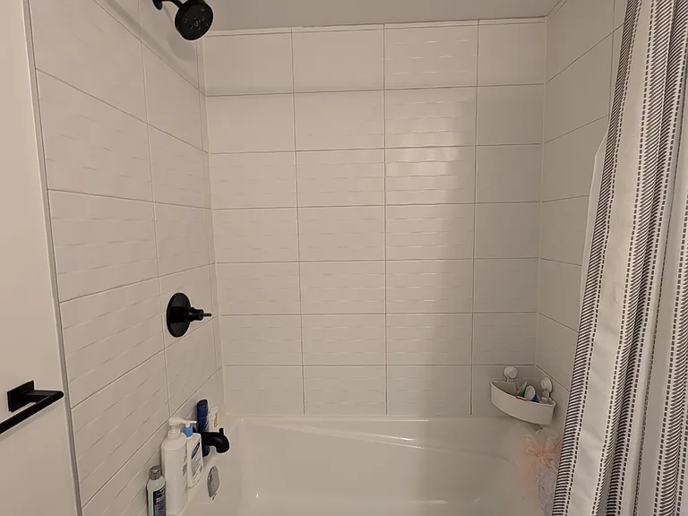 4 Champlain Ave #2 — Photo 12