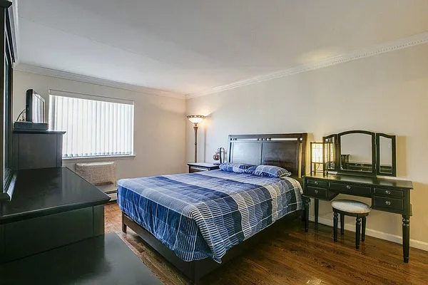 Rented by Keller Williams NYC | media 14