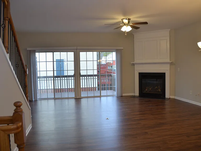 Large Living Room with Gas Fireplace