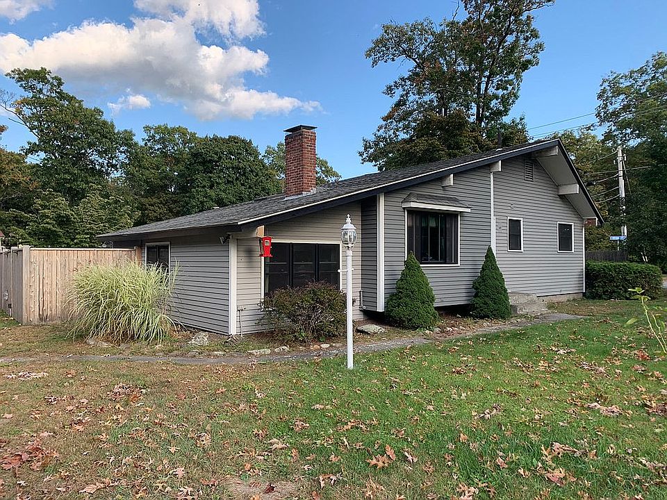 2nd image of 1523 Shawsheen St