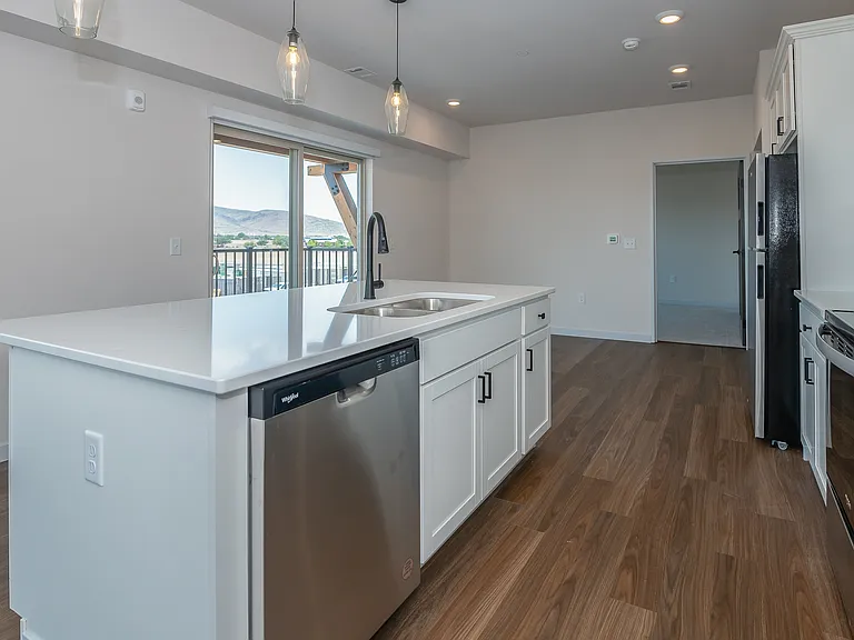 The Crossings at Windsong — Photo 117