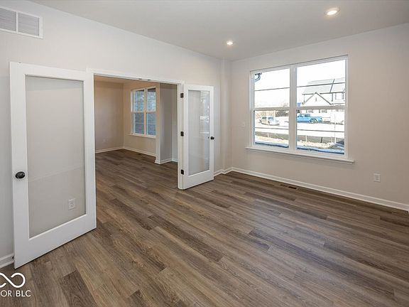 4th image of 10945 Joelle Dr