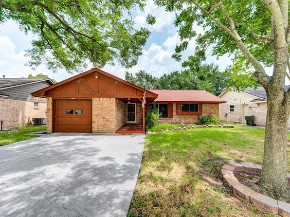 13634 Greenridge Dr