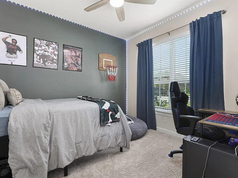 13709 Gaff Rig Dr — Photo 24