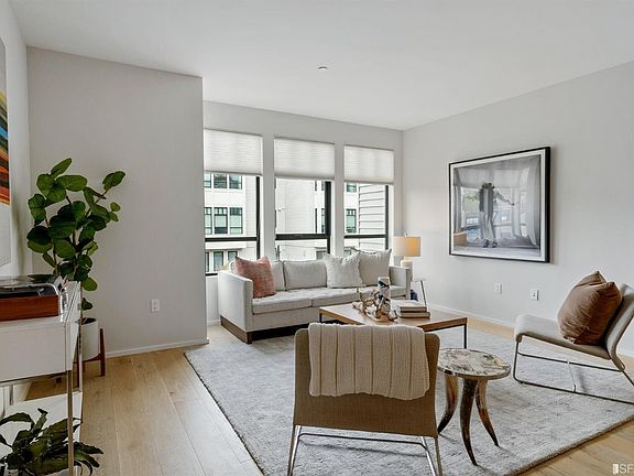 3rd image of 310 Carolina St Unit 302