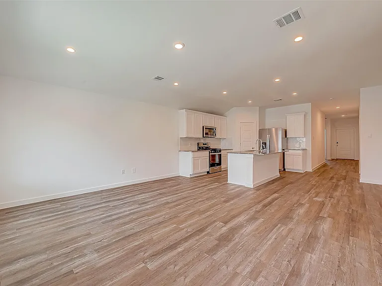1018 Fringed Bluestar Dr — Photo 14