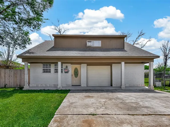 17006 Folsom Dr, Houston, TX 77049