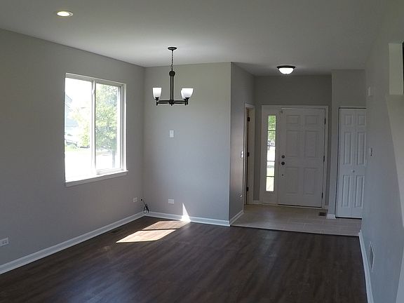 5th image of 3118 Nantucket Dr