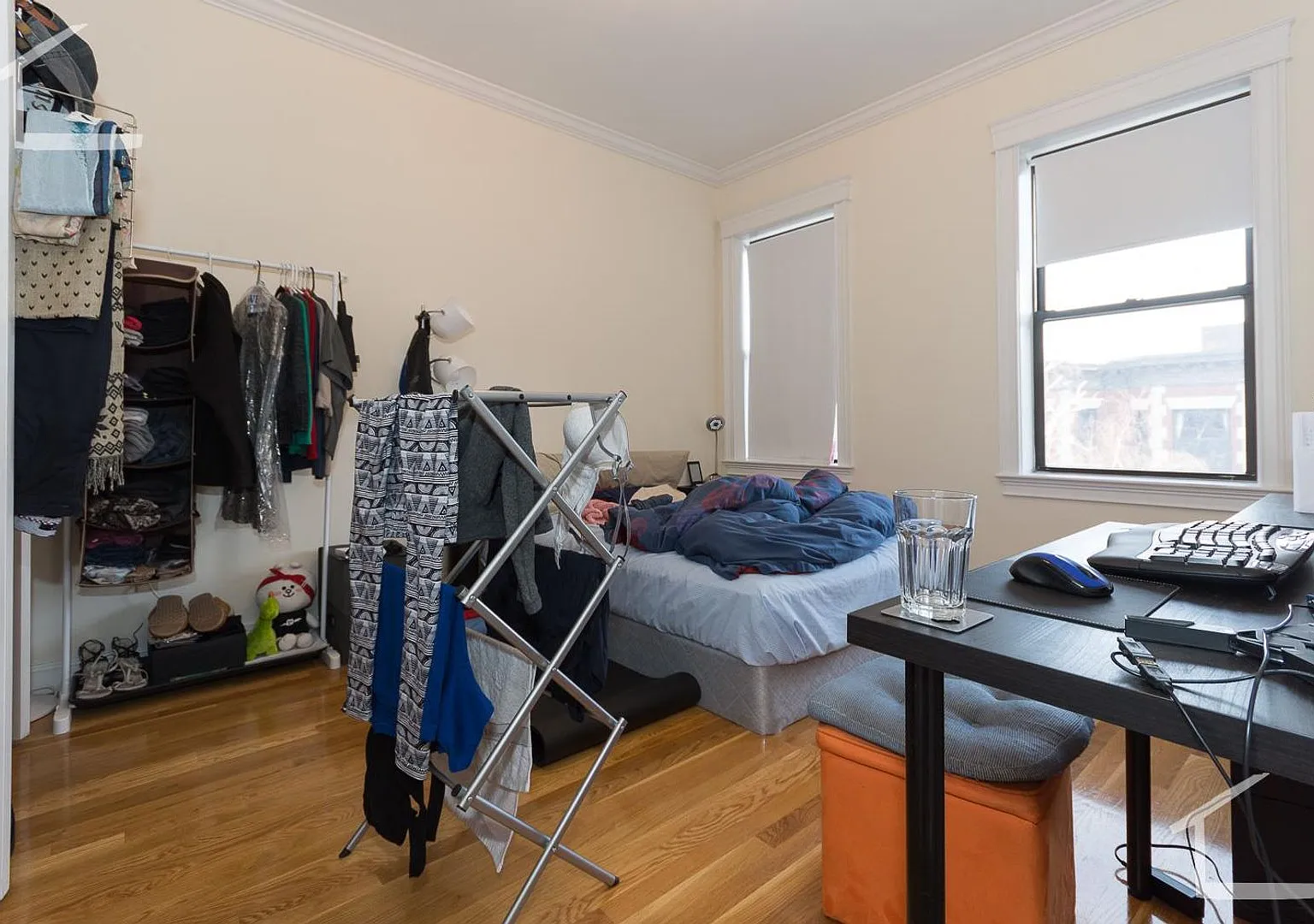 Rarely on the Market, Heat, Hot Water Included, Eat-in Kitchen, Deck, Laundry, Parking for Rent — Photo 4