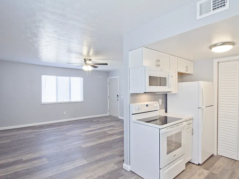 29 Devon Ct — Photo 7