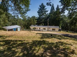 1761 Churchill Dr, Oakland, OR 97462