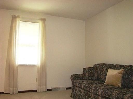 3rd image of 2948 Arrowhead Ct