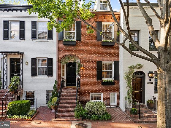 2nd image of 2721 O St NW