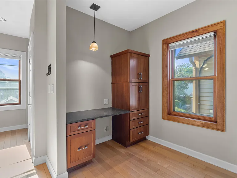 1827 N 1st St #1827 — Photo 53