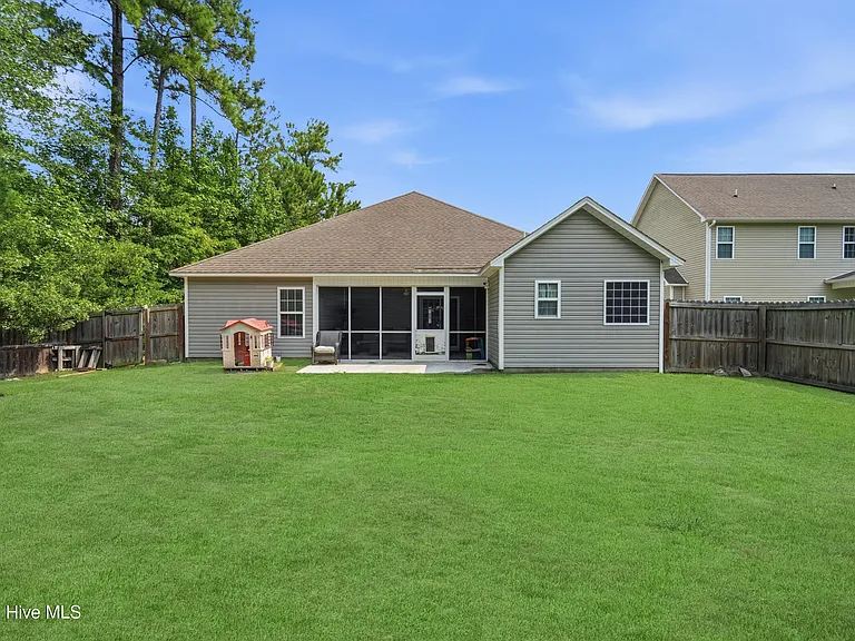 765 Radiant Dr — Photo 21