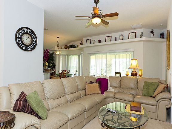 4th image of 518 S Valencia Cir SW
