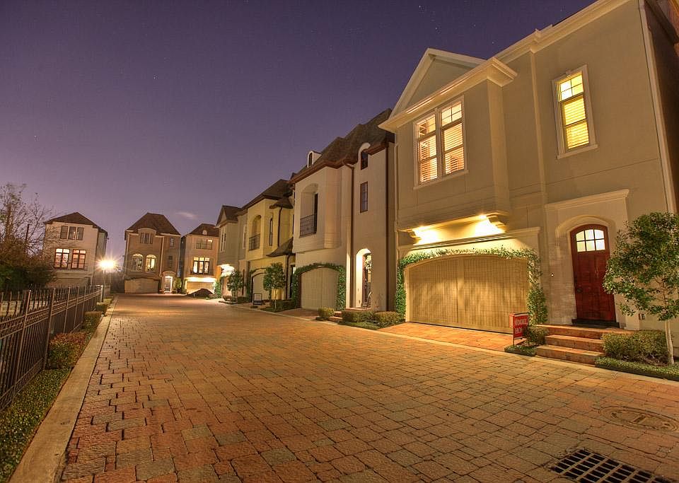 1st image of 6519 Clarewood Oak Estates Ln