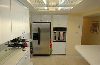 3rd image of 3800 Galt Ocean Dr APT 801