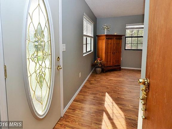2nd image of 11294 Round Hill Estate Dr