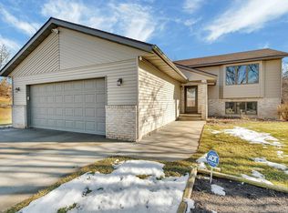 34594 Plum Hill Ln, Avon, MN 56310