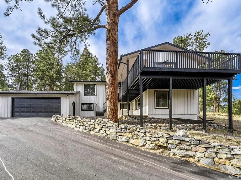 30171 Marge Ln — Photo 3