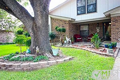 1st image of 7221 Stonybrooke Dr