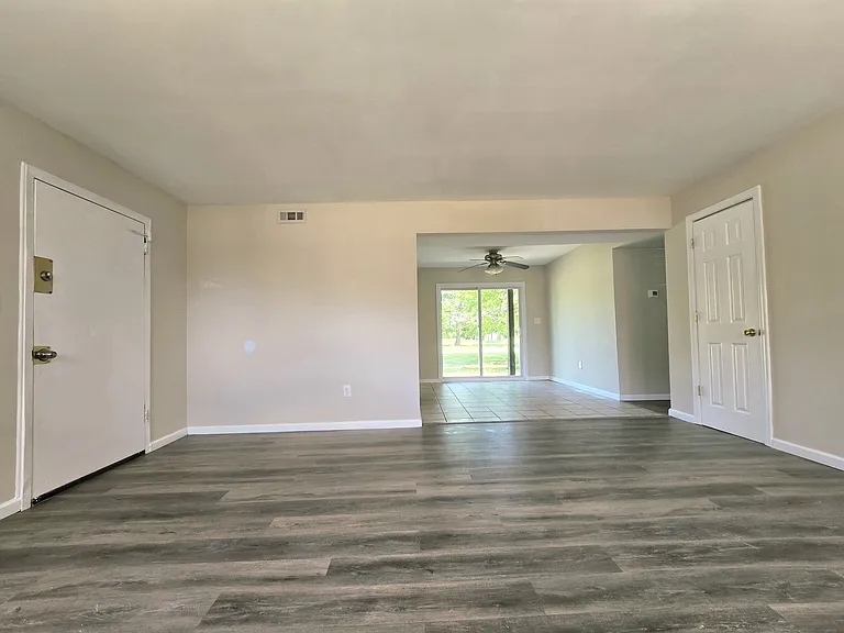 331 Sawmill Rd — Photo 5