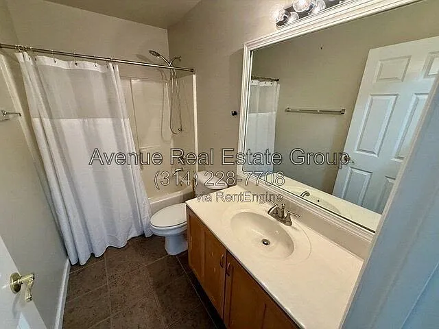 4153 McPherson Ave — Photo 11