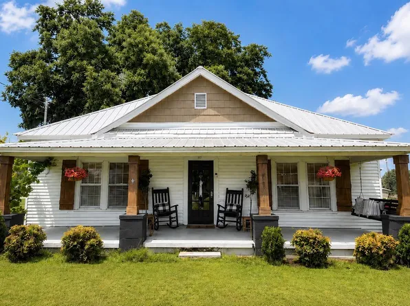 51 Smith Chapel Rd, Boaz, AL 35956