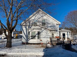 15 Goodwin St, Springvale, ME 04083