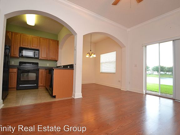 2nd image of 840 Park Grove Ct