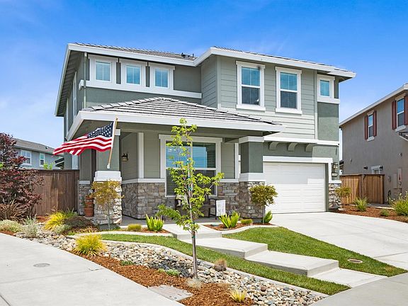 2nd image of 2300 Castle Pines Way