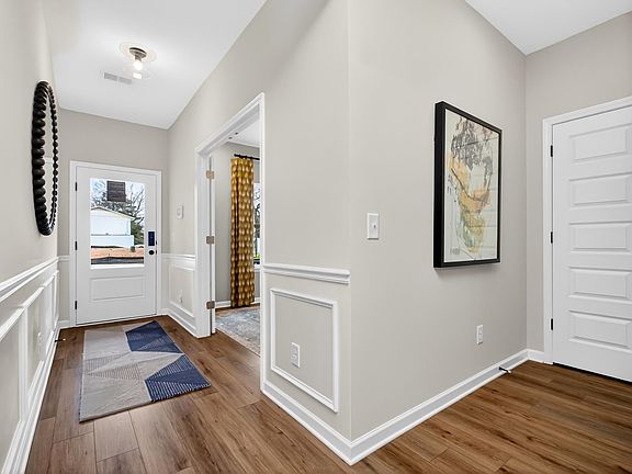 2nd image of 4924 Locklear Ln