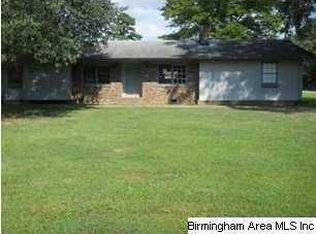 501 McCullars Ln, Weaver, AL 36277