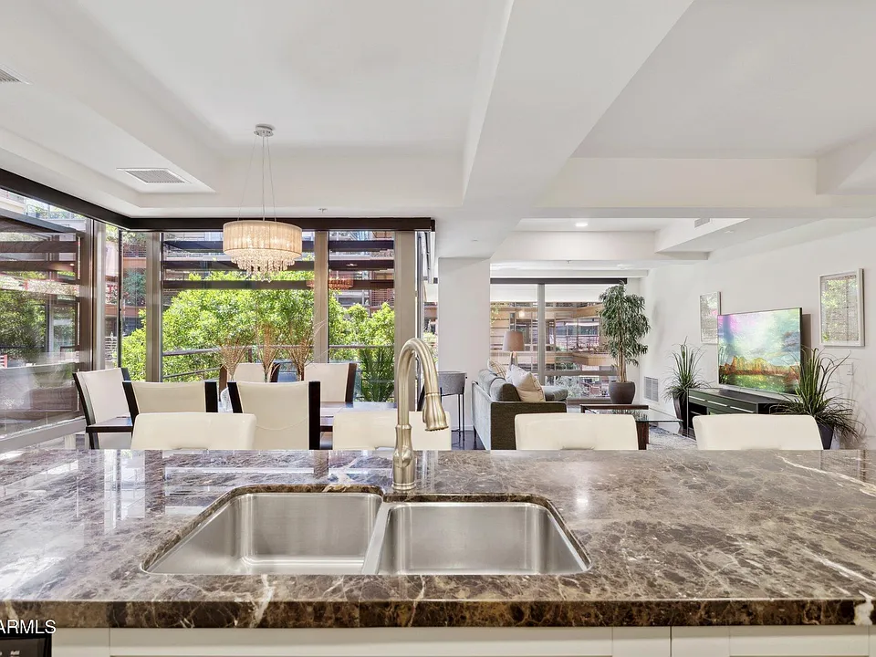 7151 E Rancho Vista Dr #3001