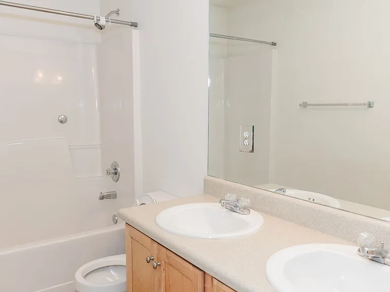 25759 Keldon Ct — Photo 14