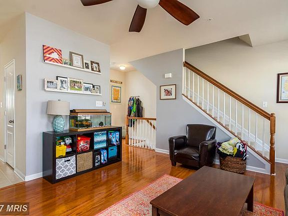 4th image of 808 Wingsail Ct