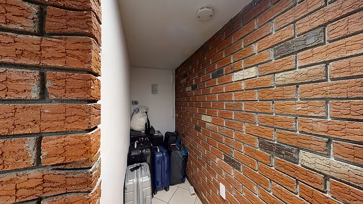 Rented by Bond New York | media 46