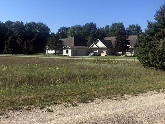3rd image of 9671 Whippoorwill Ct