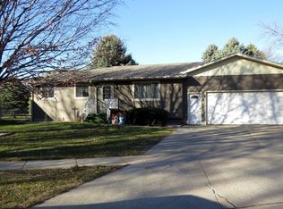 108 W Marialane Dr, Brandon, SD 57005