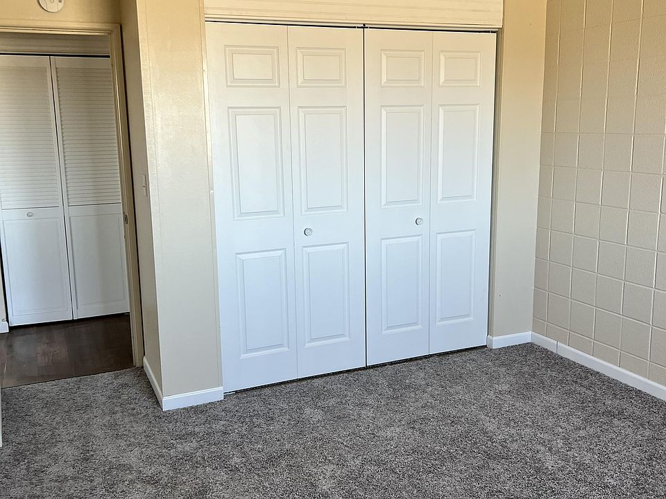 2nd image of 1118 E Morton Ave #10971550